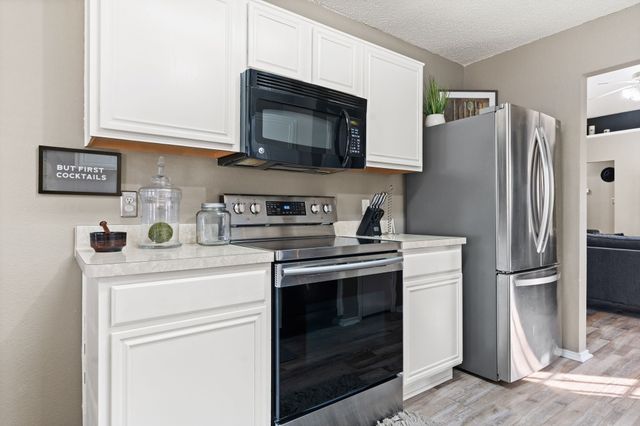 6985 Avington Way, Fort Worth, TX 76133