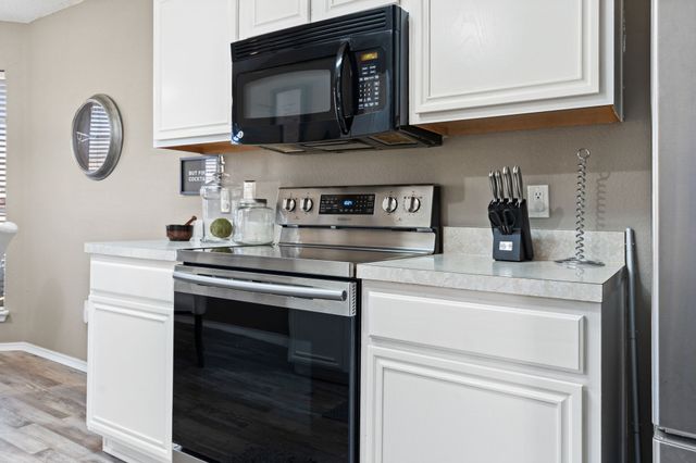 6985 Avington Way, Fort Worth, TX 76133