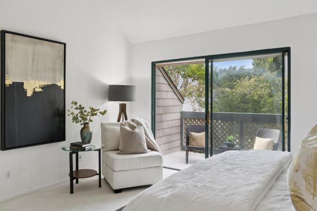 20 Cove Lane, Redwood City, CA 94065