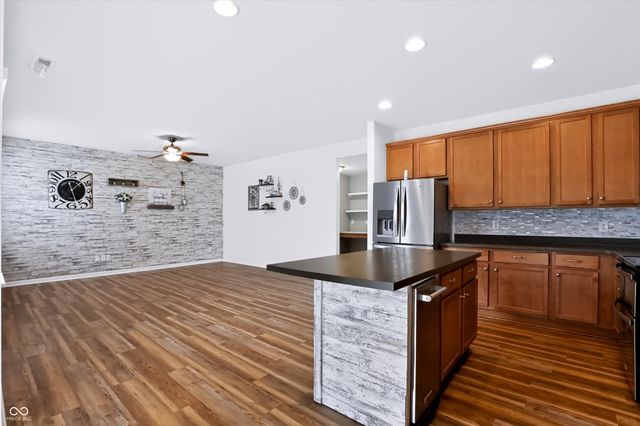 1167 Station Drive, Greenwood, IN 46143