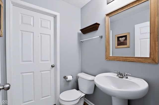 1167 Station Drive, Greenwood, IN 46143