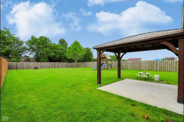 1167 Station Drive, Greenwood, IN 46143