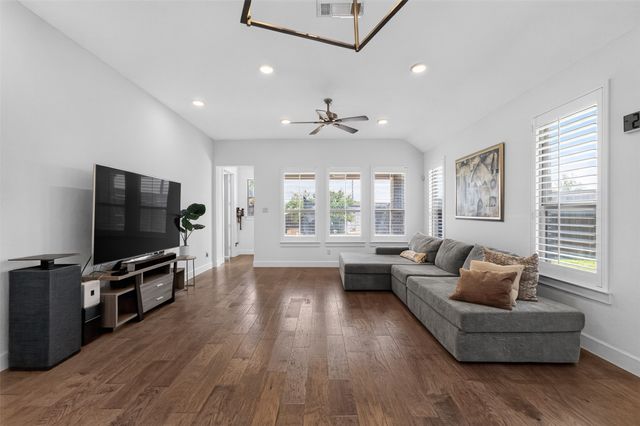 4804 Haven Ridge Road, Carrollton, TX 75010