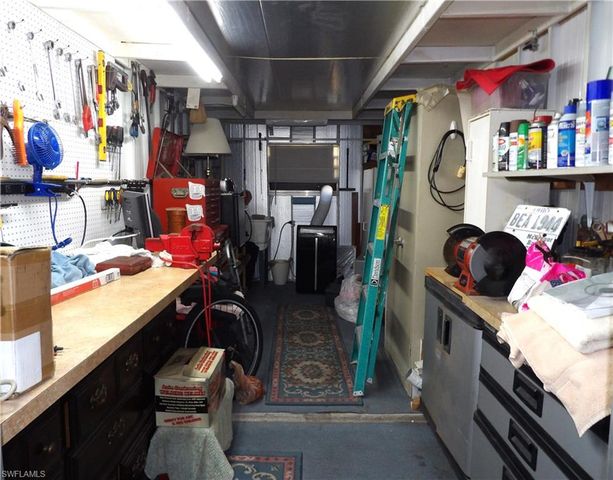 737 KNOTTY PINE CIR, North Fort Myers, FL 33917