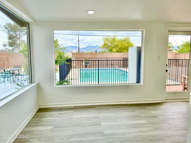 5801 E 30th Street, Tucson, AZ 85711