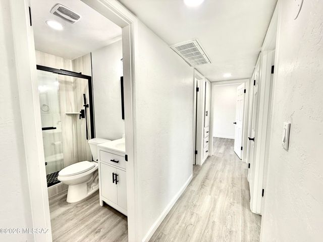 5801 E 30th Street, Tucson, AZ 85711