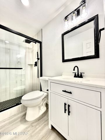 5801 E 30th Street, Tucson, AZ 85711