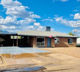 5801 E 30th Street, Tucson, AZ 85711