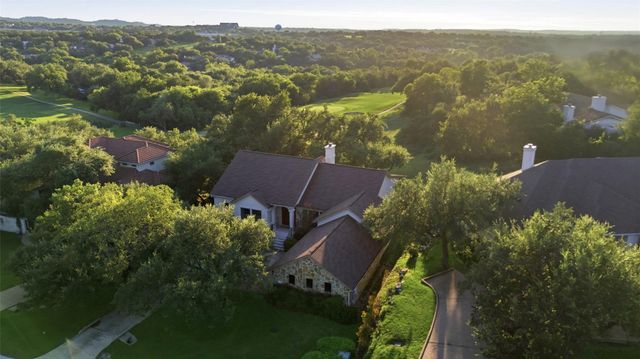 108 Crest View DR, Lakeway, TX 78734
