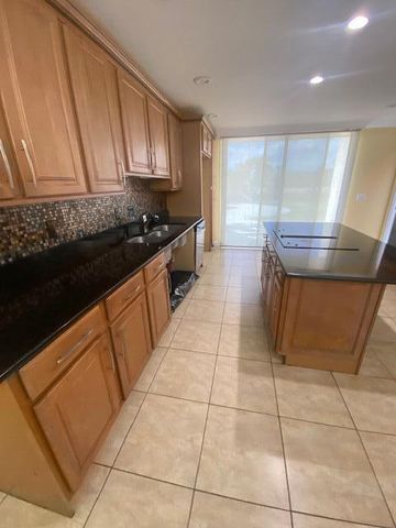 8944 Kendale Place, Wellington, FL 33467