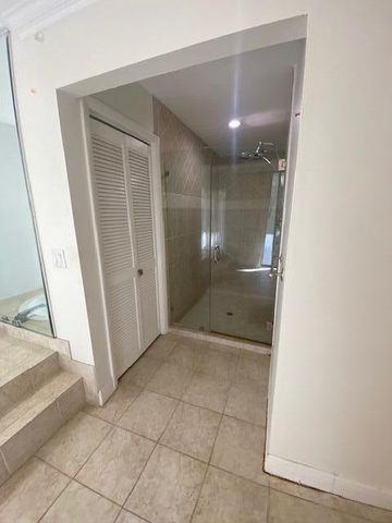 8944 Kendale Place, Wellington, FL 33467
