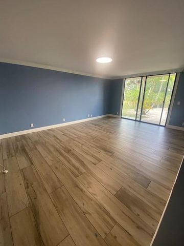 8944 Kendale Place, Wellington, FL 33467