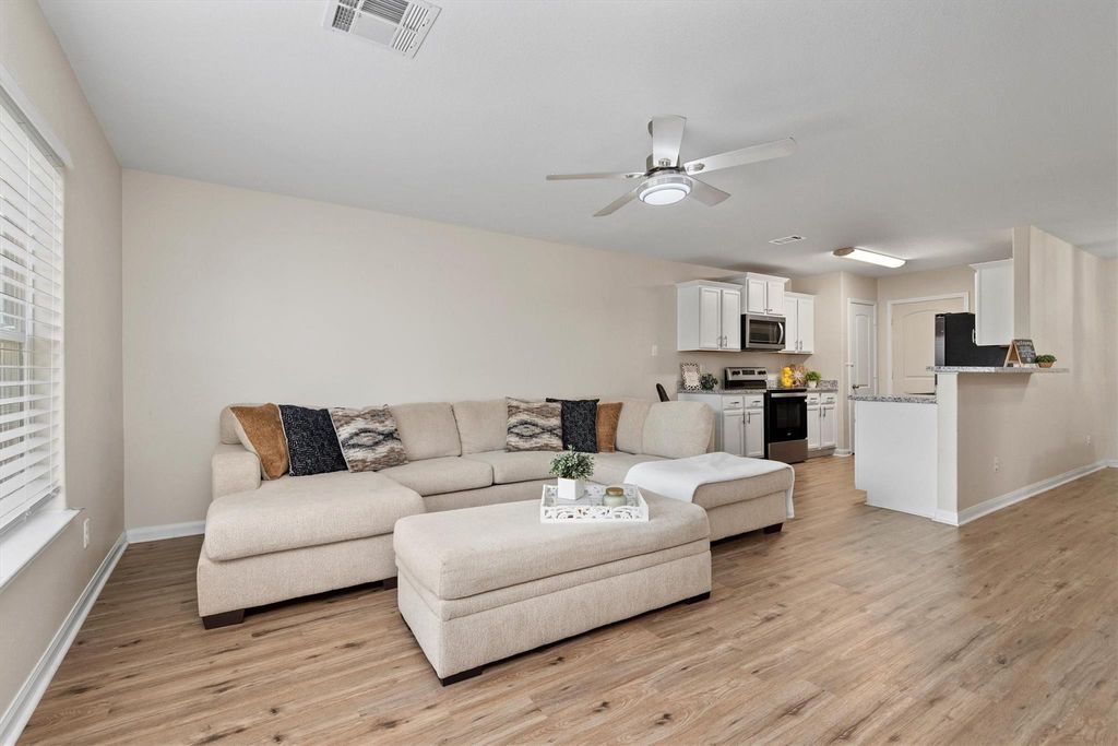 22619 Guncotton Avenue, Hockley, TX 77447