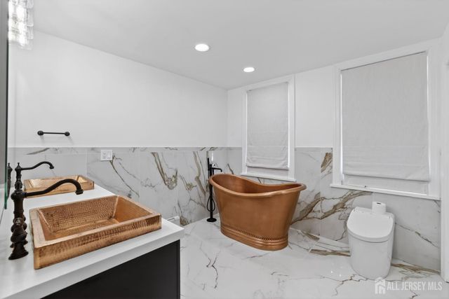 344 Middlesex Avenue, Metuchen, NJ 08840