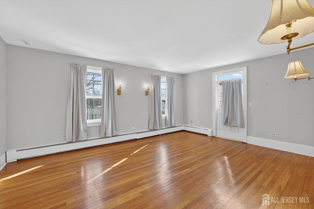 344 Middlesex Avenue, Metuchen, NJ 08840