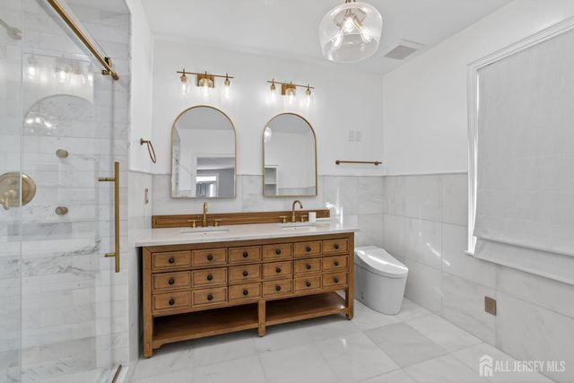 344 Middlesex Avenue, Metuchen, NJ 08840