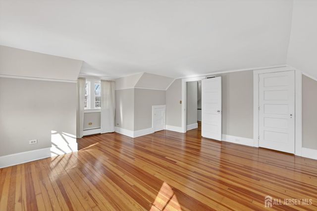 344 Middlesex Avenue, Metuchen, NJ 08840