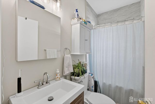 344 Middlesex Avenue, Metuchen, NJ 08840