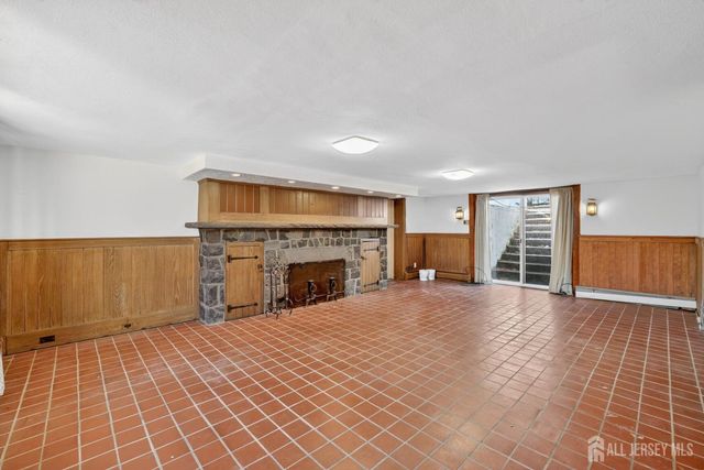 344 Middlesex Avenue, Metuchen, NJ 08840