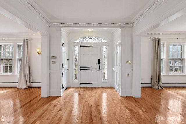 344 Middlesex Avenue, Metuchen, NJ 08840