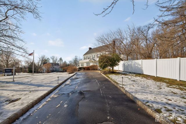 344 Middlesex Avenue, Metuchen, NJ 08840