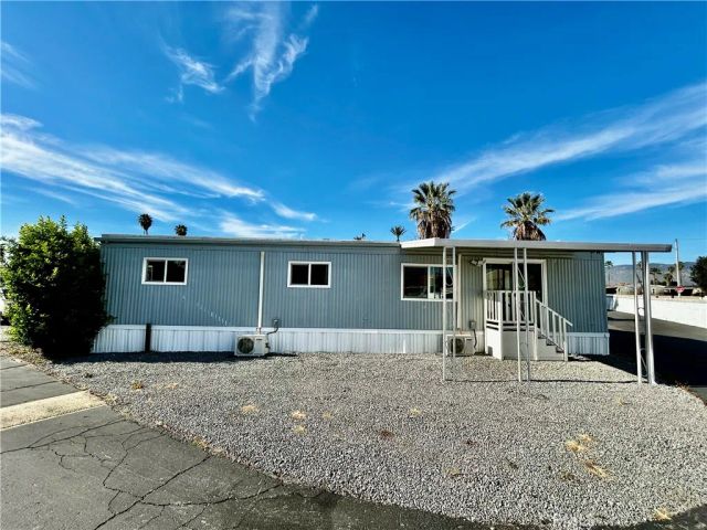 430 N Palm 72, Hemet, CA 92543