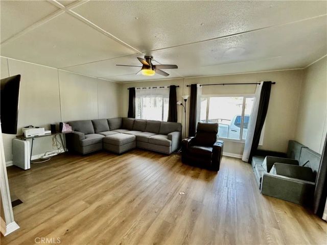 430 N Palm 72, Hemet, CA 92543