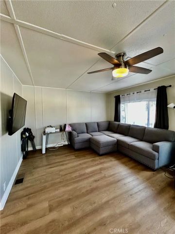 430 N Palm 72, Hemet, CA 92543