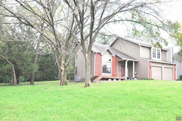 6601 SW Hamptonshire LN, Topeka, KS 66614