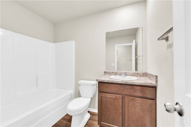 2725 Reynolds Street, Pea Ridge, AR 72751