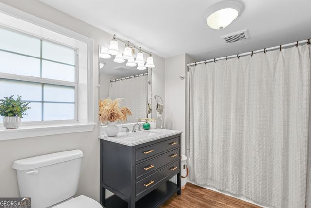 512 Tillman Street, Odum, GA 31555