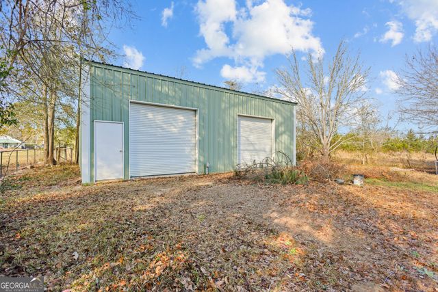 512 Tillman Street, Odum, GA 31555