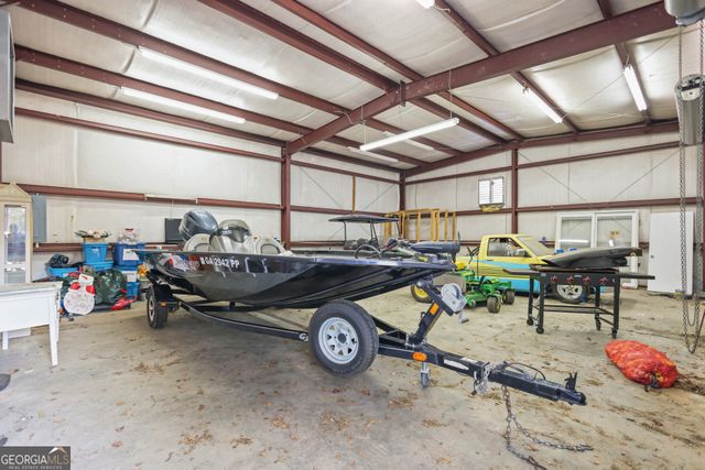 512 Tillman Street, Odum, GA 31555