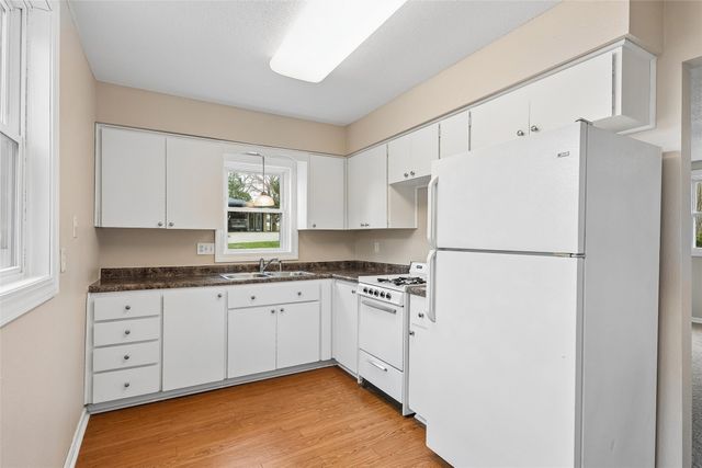 1101 Caulder Avenue, Des Moines, IA 50315