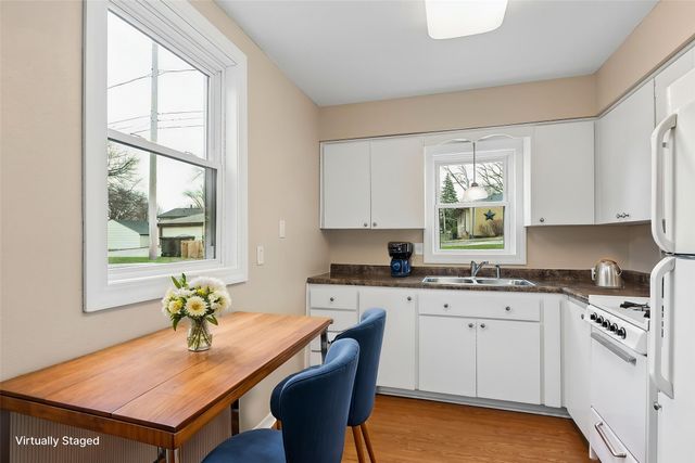 1101 Caulder Avenue, Des Moines, IA 50315