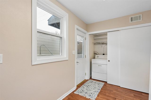 1101 Caulder Avenue, Des Moines, IA 50315