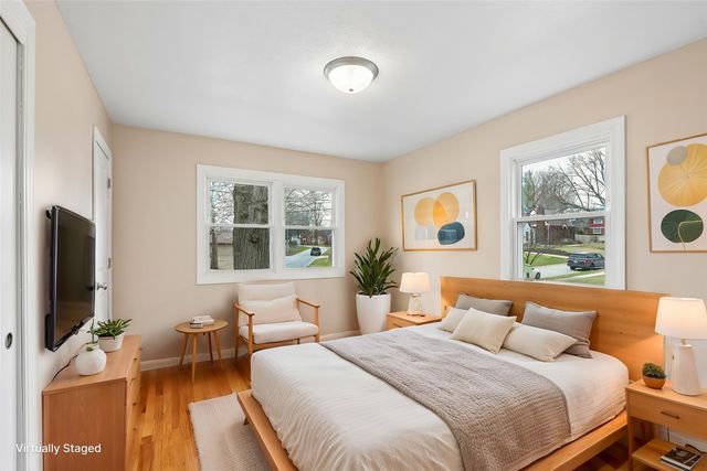 1101 Caulder Avenue, Des Moines, IA 50315