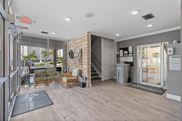 2960 59TH STREET S 215, Gulfport, FL 33707