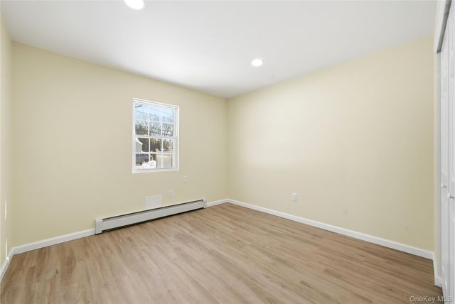 138 Calvert Avenue, Ronkonkoma, NY 11779