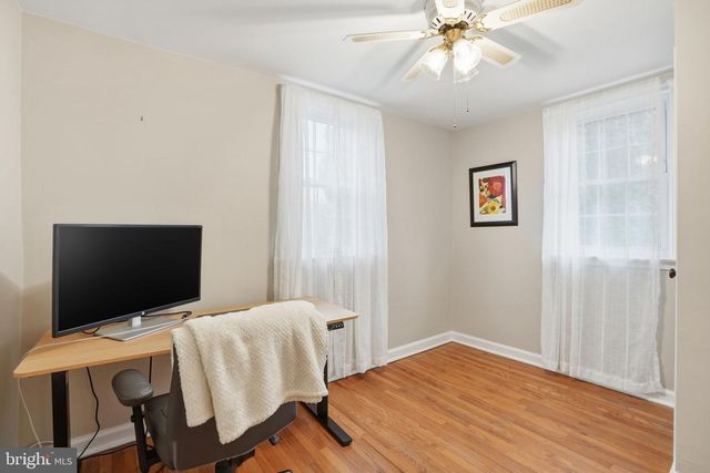 2609 ASHWOOD DR, Havertown, PA 19083