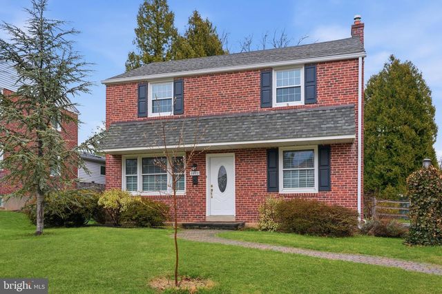 2609 ASHWOOD DR, Havertown, PA 19083