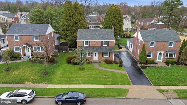 2609 ASHWOOD DR, Havertown, PA 19083