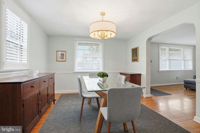 2609 ASHWOOD DR, Havertown, PA 19083