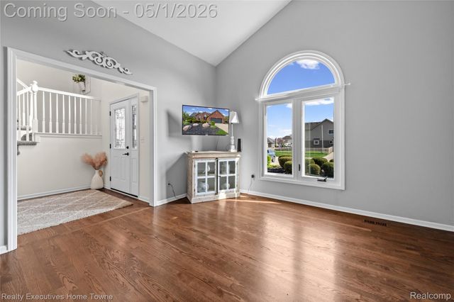 19985 Pine Cone Drive, Macomb Township, MI 48042