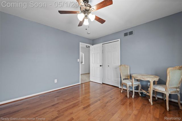 19985 Pine Cone Drive, Macomb Township, MI 48042
