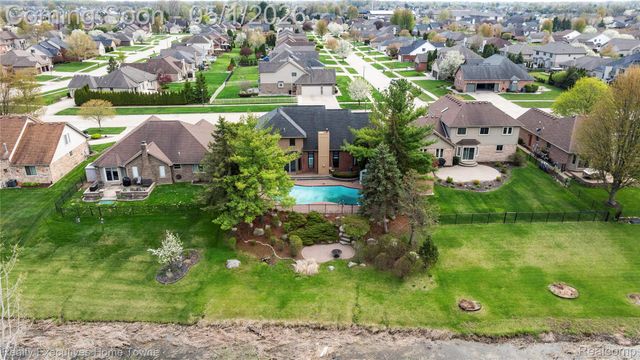 19985 Pine Cone Drive, Macomb Township, MI 48042