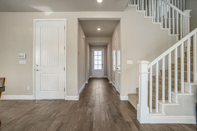 2944 Vermont Avenue, Clovis, CA 93619