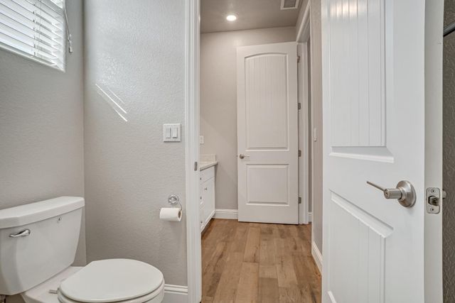 2944 Vermont Avenue, Clovis, CA 93619