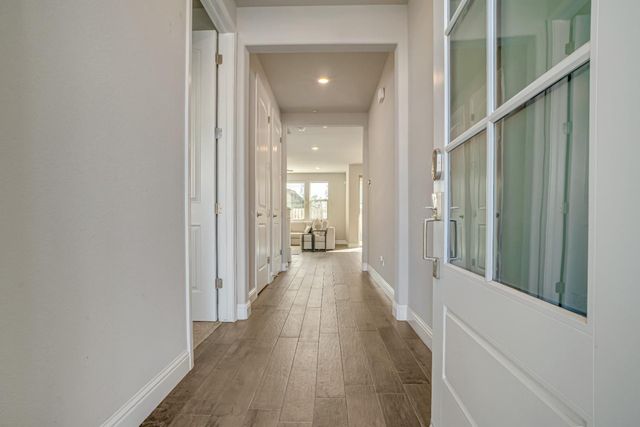 2944 Vermont Avenue, Clovis, CA 93619