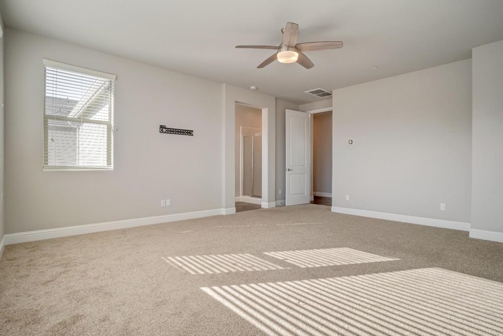 Image 22 of property listing at 2944 Vermont Avenue, Clovis, CA 93619